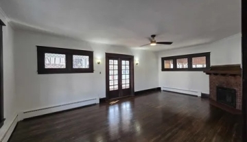 112 E Clinton St Clinton MO 21.jpg